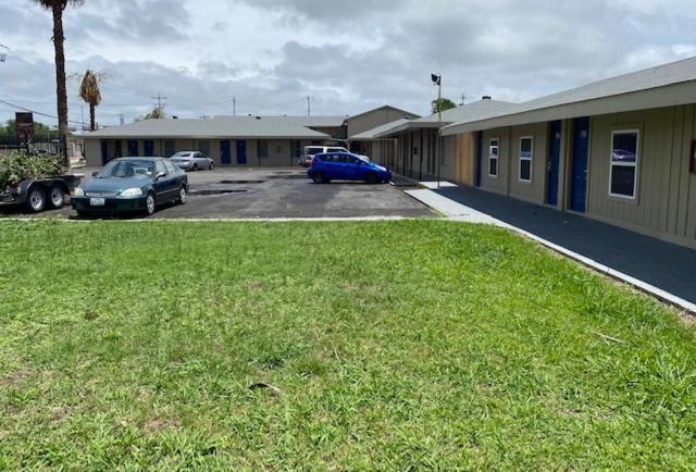 Texas Inn Seguin Ngoại thất bức ảnh