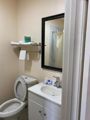 Texas Inn Seguin Ngoại thất bức ảnh
